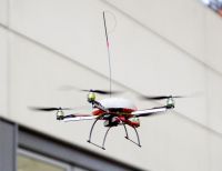 Vliegende WiFi-robots voor rampgebieden